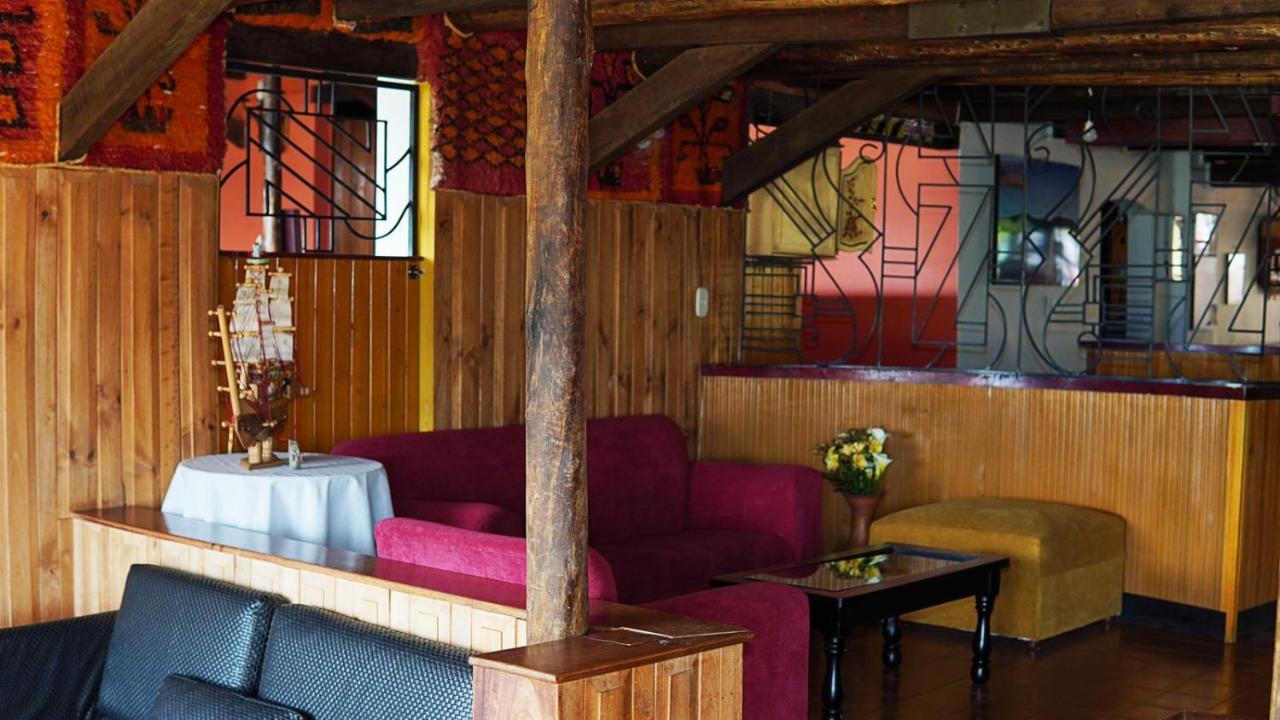 Hotel El Camino Real Aquitania Extérieur photo